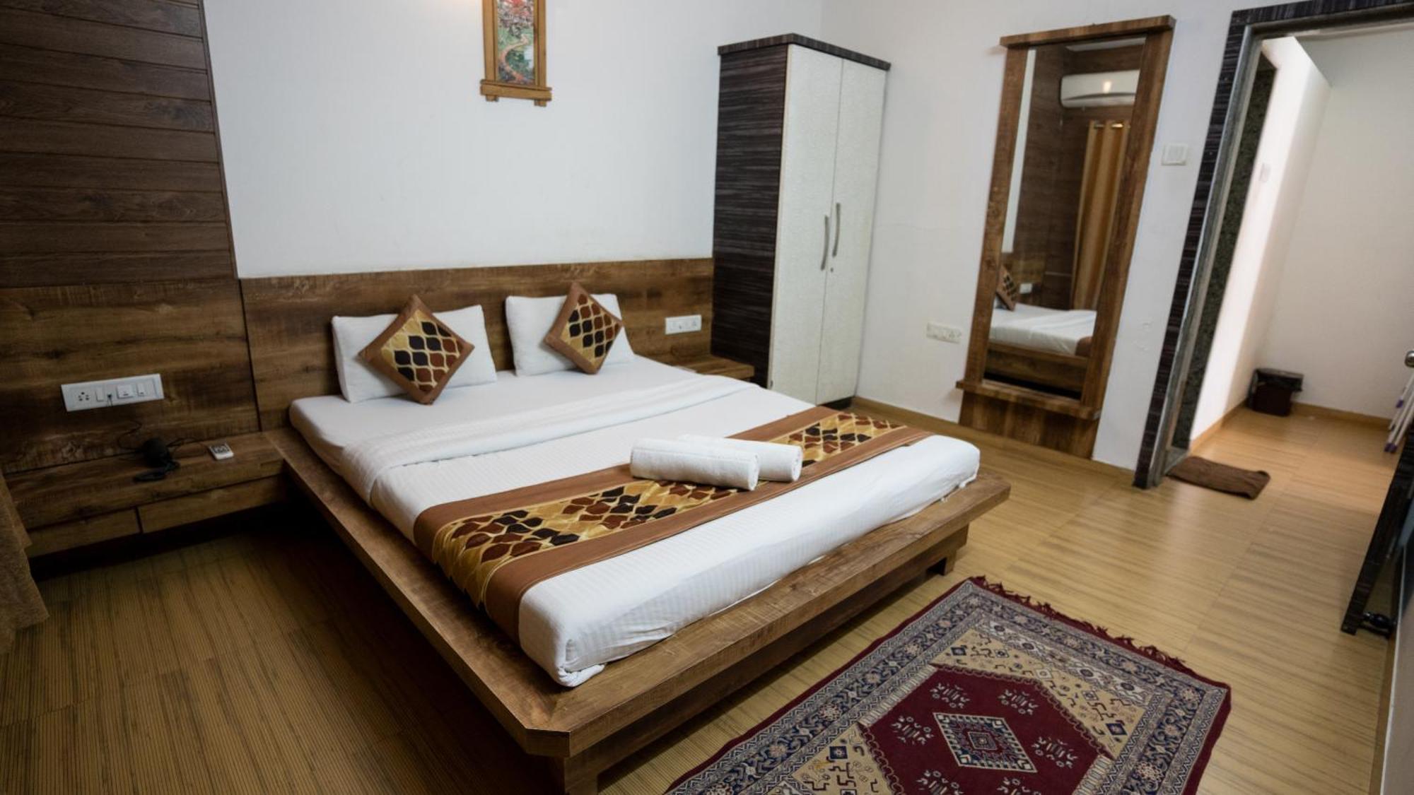 Ruturaj Inn Alībāg Buitenkant foto