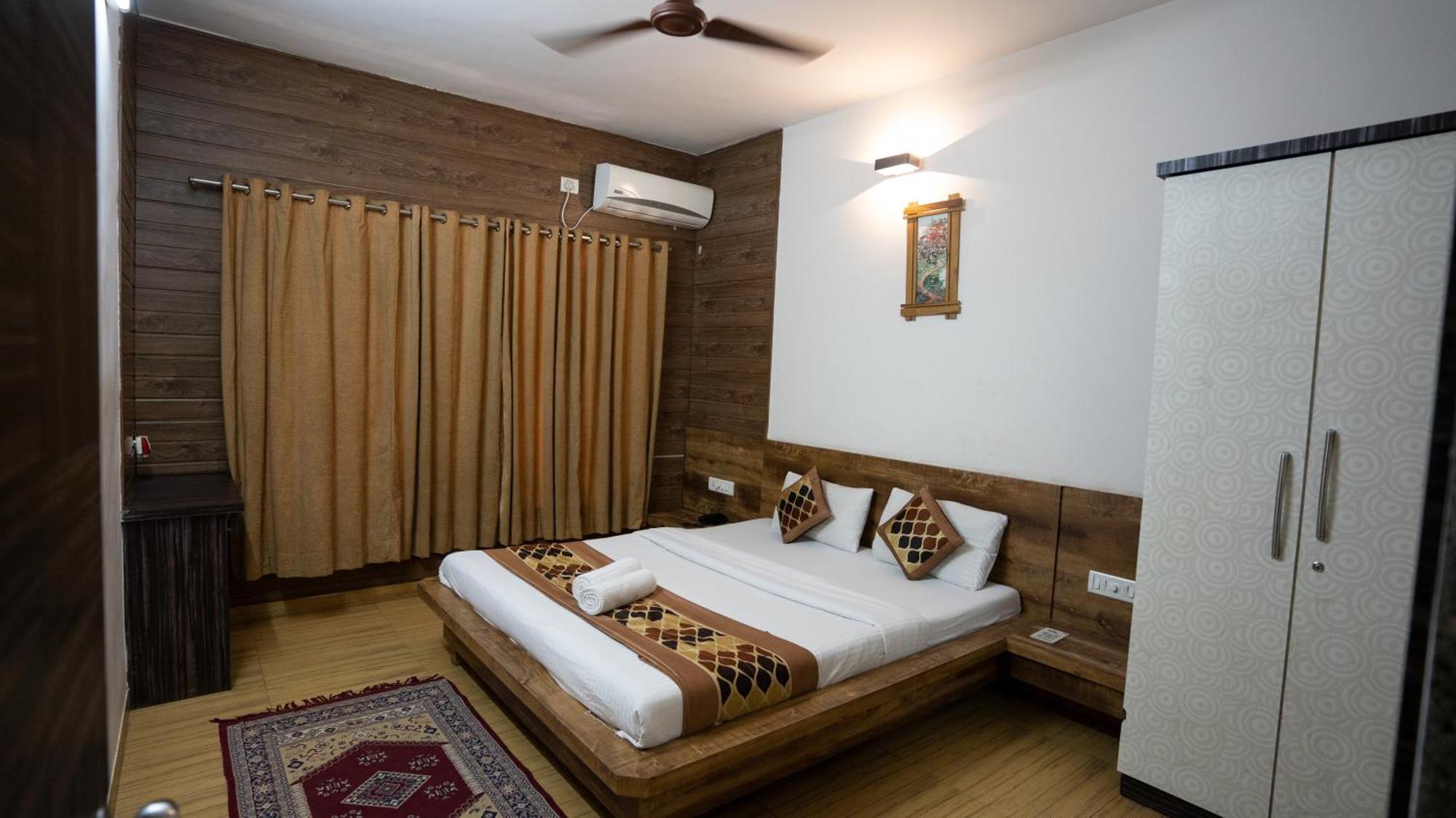 Ruturaj Inn Alībāg Buitenkant foto