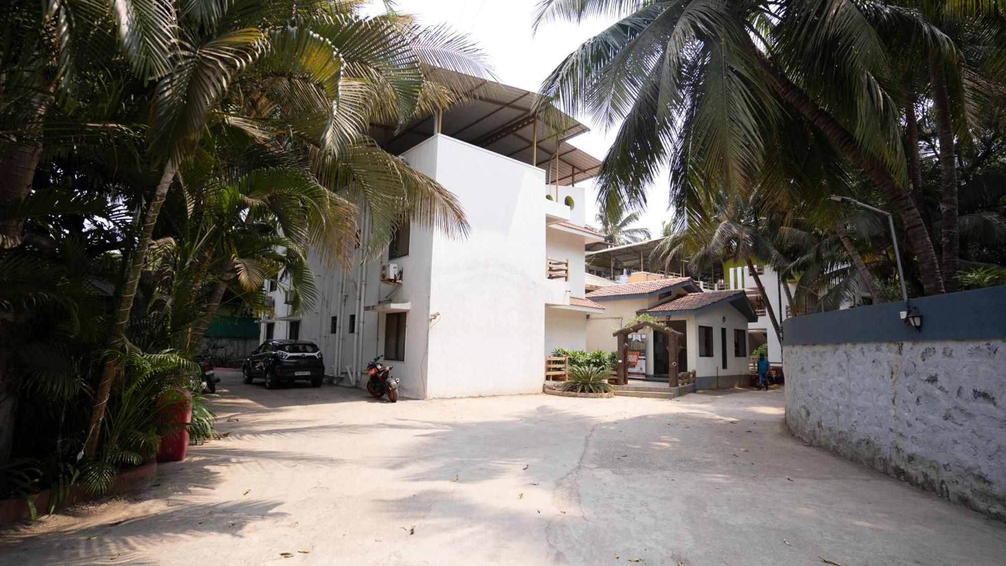 Ruturaj Inn Alībāg Buitenkant foto